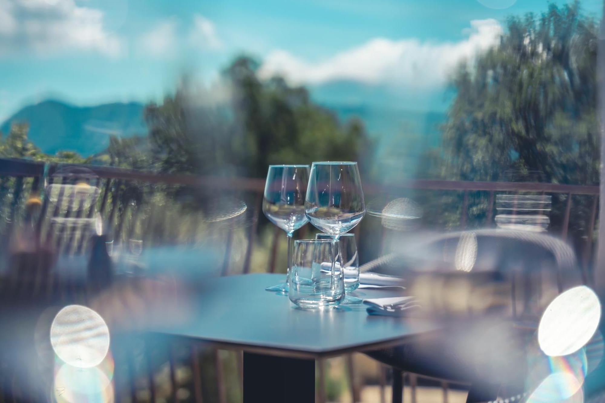 Logis Hotel Restaurant Le Plantevin Propiac Экстерьер фото