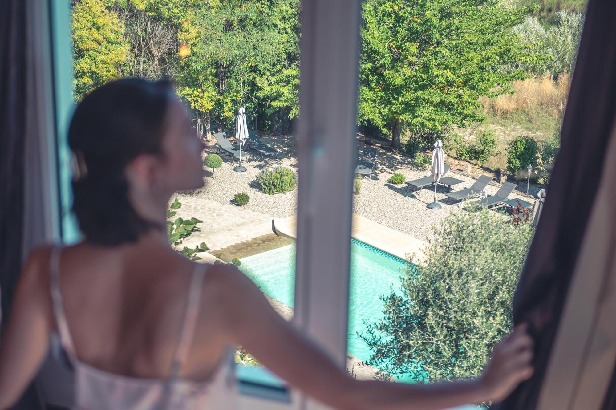 Logis Hotel Restaurant Le Plantevin Propiac Экстерьер фото